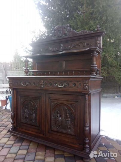 Буфет десертный Бретонский старинный