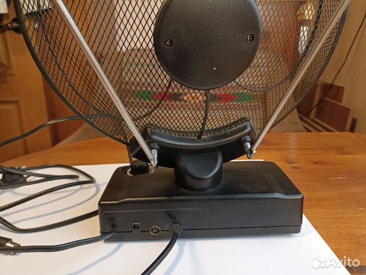 Антенна активная для тв комнатная alcia (Испания)