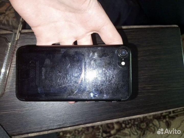 iPhone 7, 128 ГБ