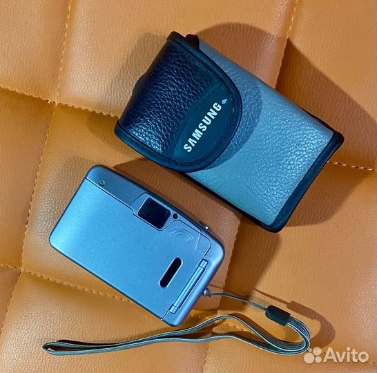 Пленочный фотоаппарат Samsung