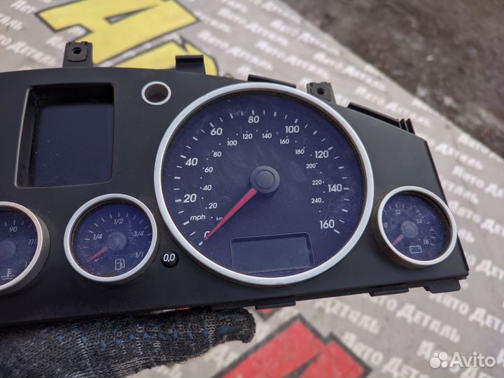 Панель приборов Volkswagen Touareg Фольксваген Тау