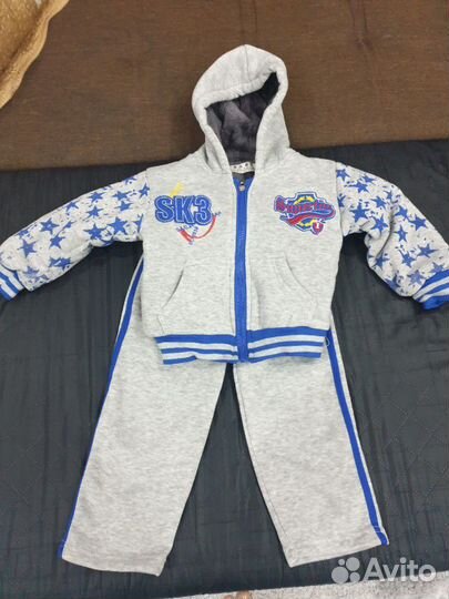 Спортивный костюм