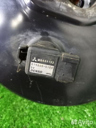 Вакуумный усилитель тормозов Mitsubishi Lancer