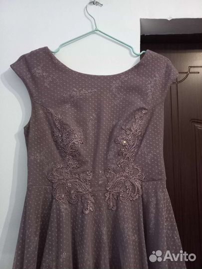 Вечернее платье длина миди