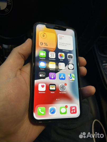 iPhone 11, 64 ГБ