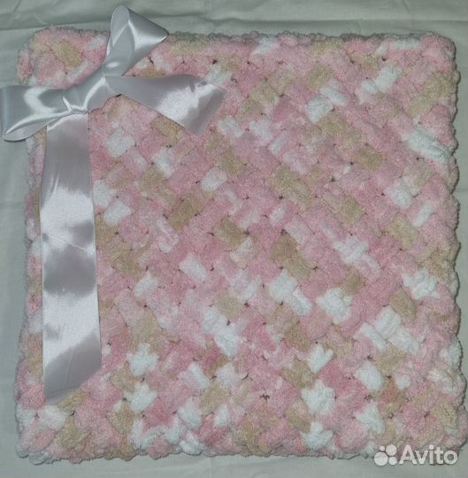 Комплект в детскую кроватку(новый)