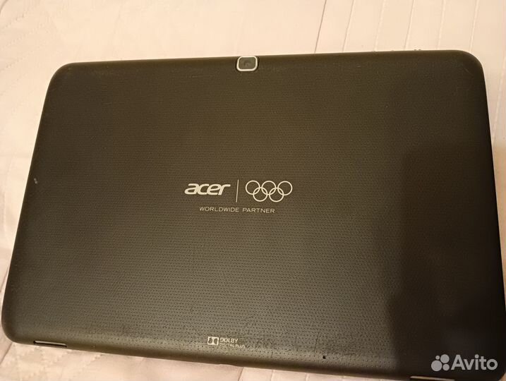 2 старых планшета Acer Iconia Tab на запчасти