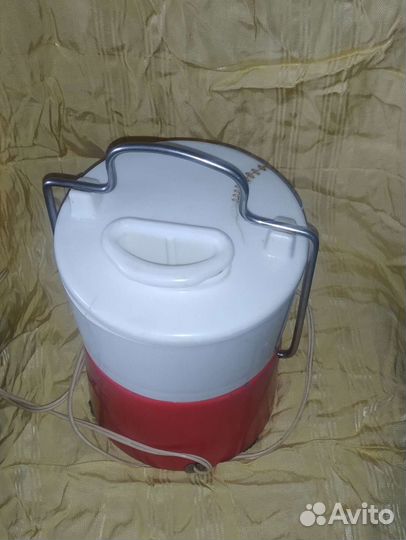 Соковыжималка 300 Ватт