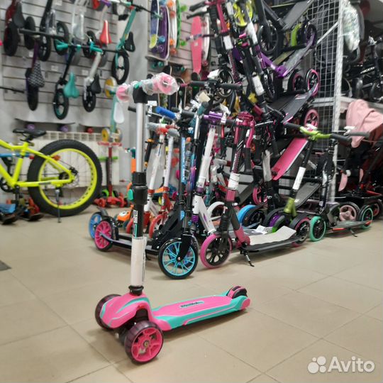 Трехколесный самокат