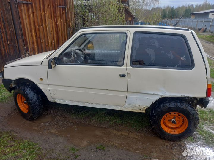 ВАЗ 1111 Ока 0.7 МТ, 2003, 20 000 км