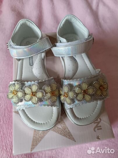 Туфли для девочки 26 размер
