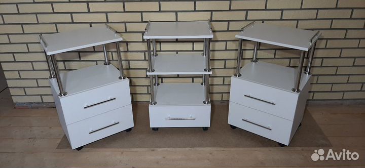 Столик, этажерка, тележка