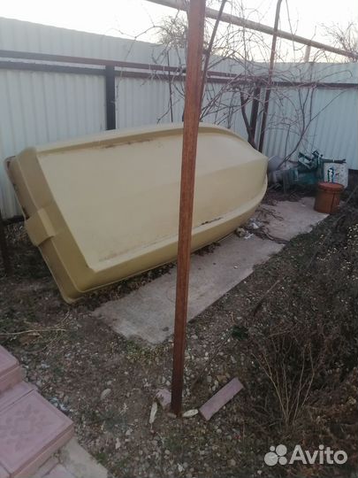 Вёсельная лодка