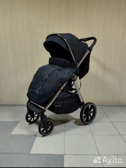 Новая всесезонная коляска luxmom h18(black)