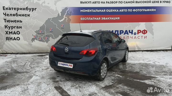 Тяга задняя поперечная Opel Astra (J) 13288972