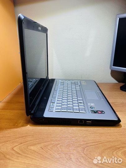 Арт.1197 Ноутбук Toshiba L300D-11m на запчасти