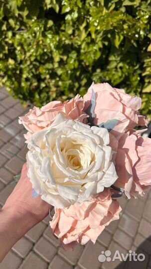 Искусственные цветы для декора