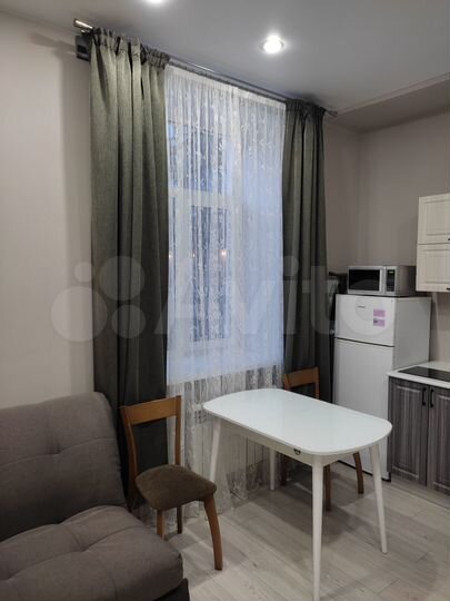 2-к. квартира, 28 м², 1/3 эт.