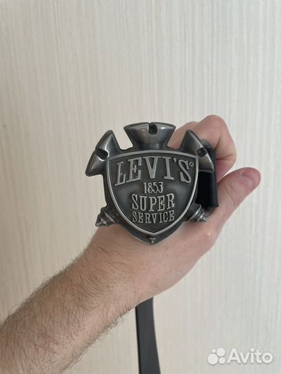 Ремень кожаный Levis