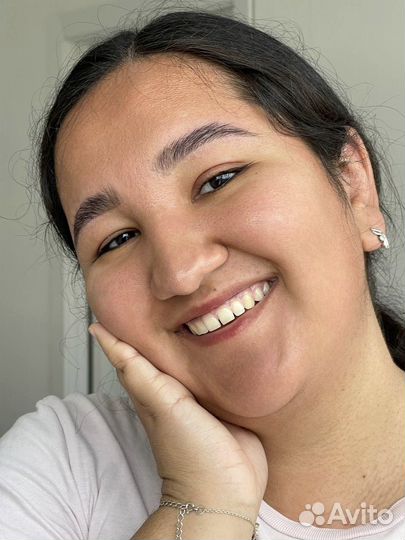 Мастер бровист