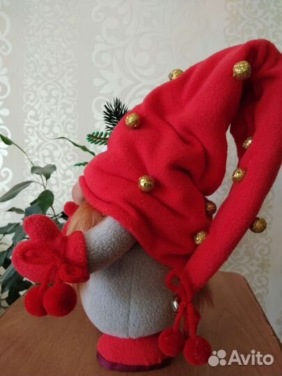 Новогодний гном