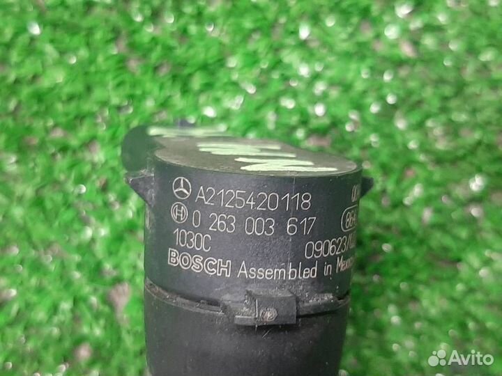 Датчик парковки Mercedes Benz E-class W212 2009