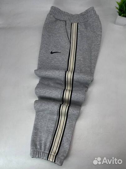 Спортивные штаны очень теплые nike