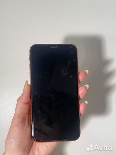 iPhone Xr, 64 ГБ