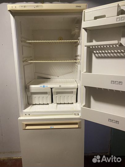 Холодильник stinol