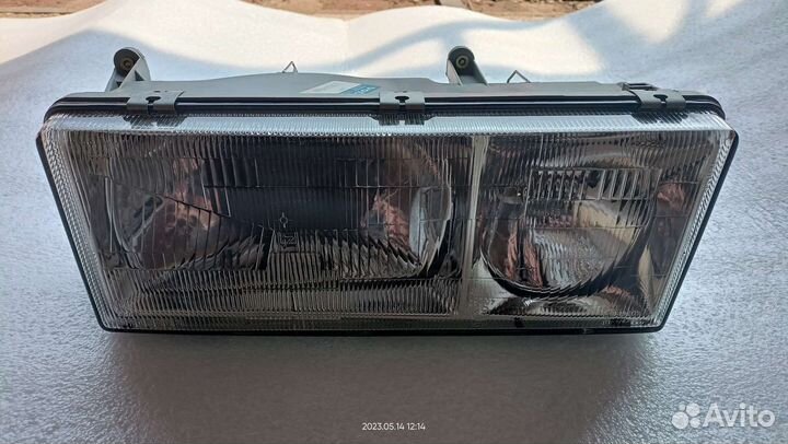 Фара volvo 780