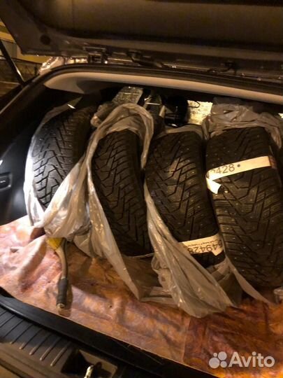 Hankook Winter I'Pike RS W419 225/45 R17 94T