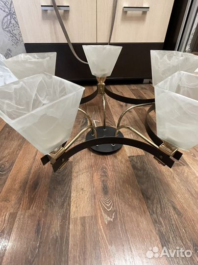 Люстра потолочная