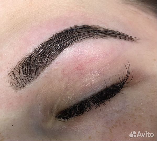 Наращивание ресниц брови