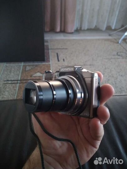 Компактный фотоаппарат