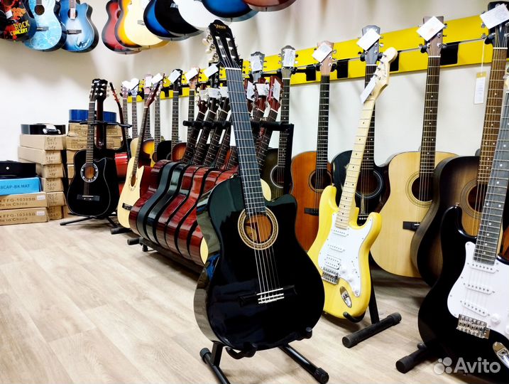 Гитара Valencia с нейлоновыми струнами