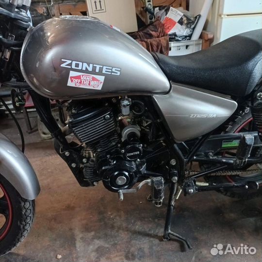 Продаю мотоцикл zontes 125-3a
