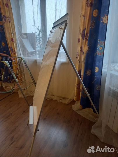 Магнитно маркерная доска