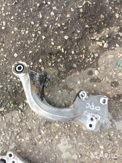 Цапфа поворотный Кулак Opel astra j opc gtc