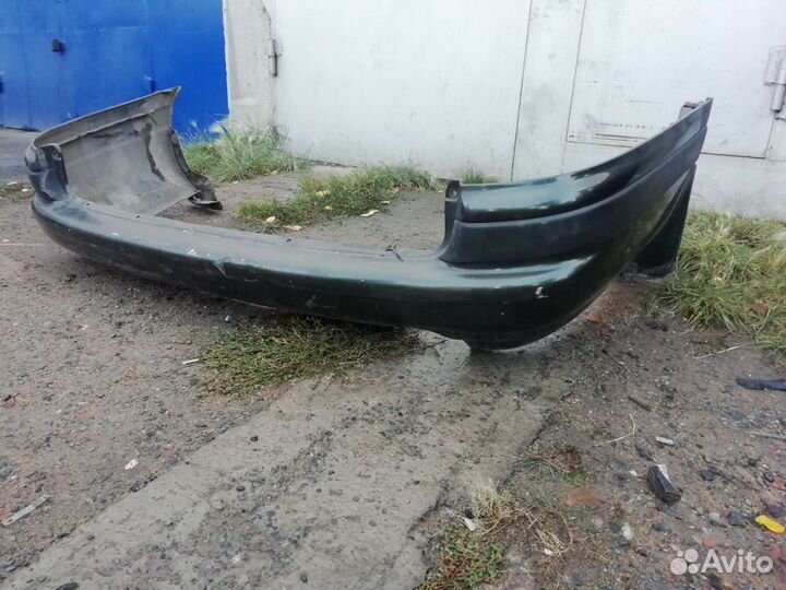 Крыло заднее переднее левое Toyota caldina ST190