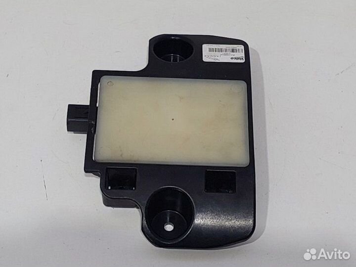 Датчик слепых зон Land Rover Discovery 5 L462