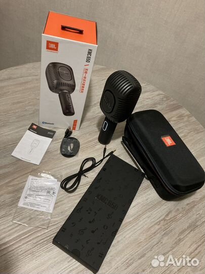 Караоке микрофон JBL KMC 650 Black matte edition