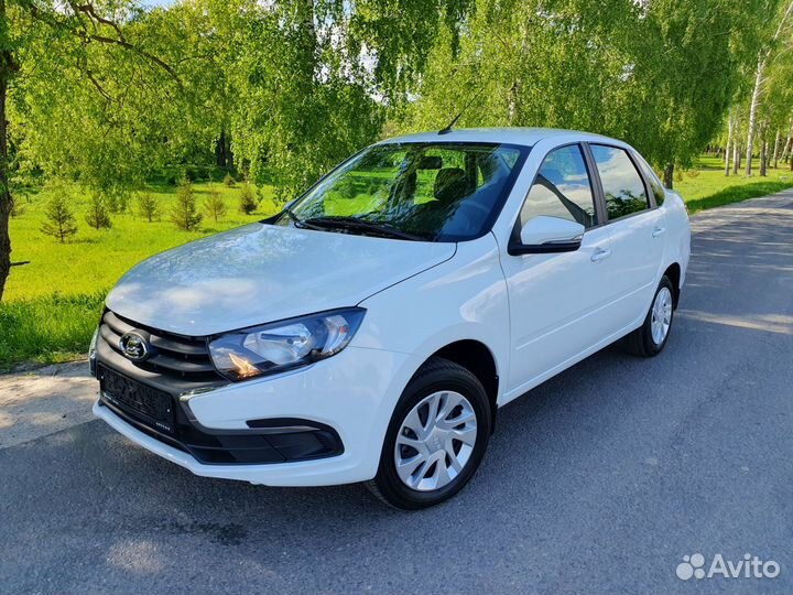 LADA Granta 1.6 МТ, 2023, 190 км