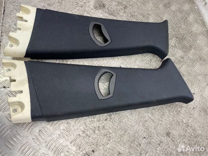 Накладка центральной стойки Bmw X3 E83LCI N52B25