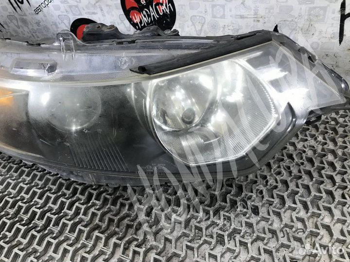 Фара правая Honda Accord