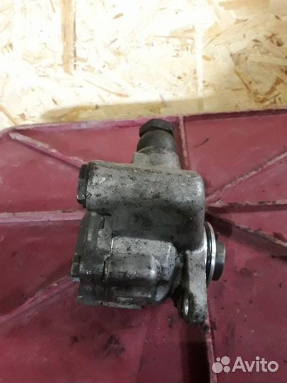 Насос гидроусилителя руля Iveco Daily 35S11 2.8