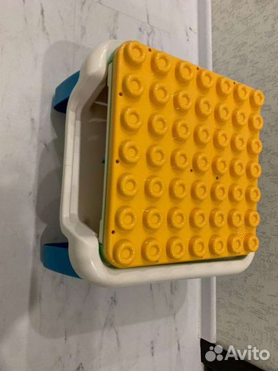 Развивающий столик Chicco