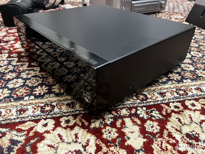 Pioneer BDP-LX71 Blu-ray плеер