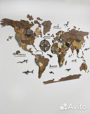 Карта мира из дерева