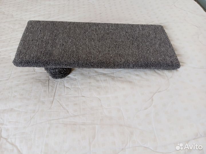 Лежанка для собак и кошек