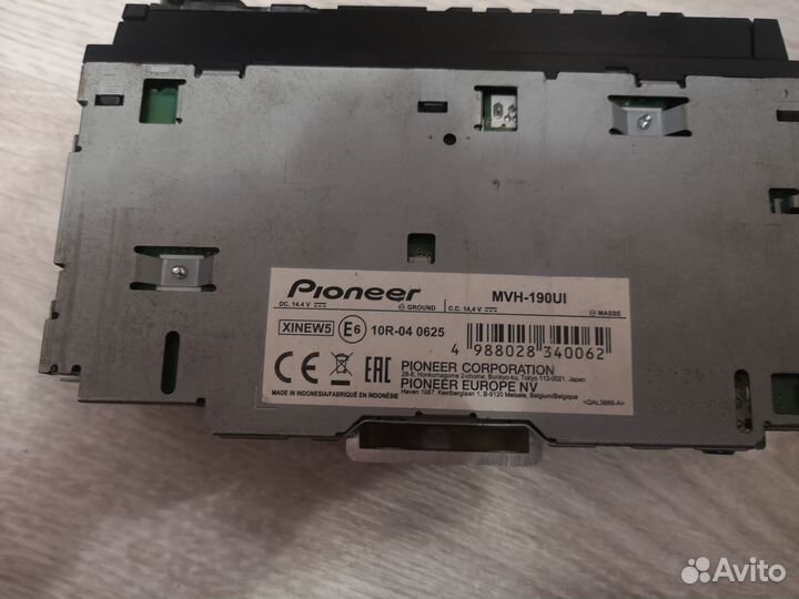 Pioneer mvh-190ui с оптикой toslink